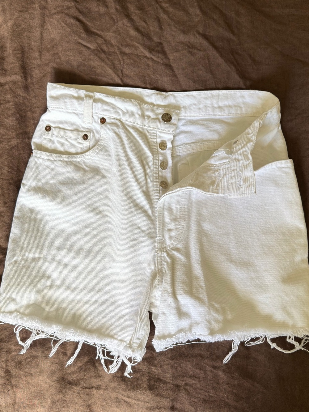 Signature by Levi Strauss White Denim Button-Front Cutoff Shorts